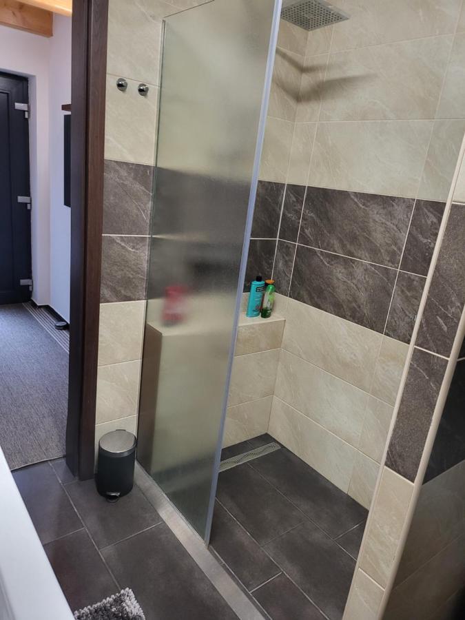 Privat Kras Villa Holstejn Buitenkant foto