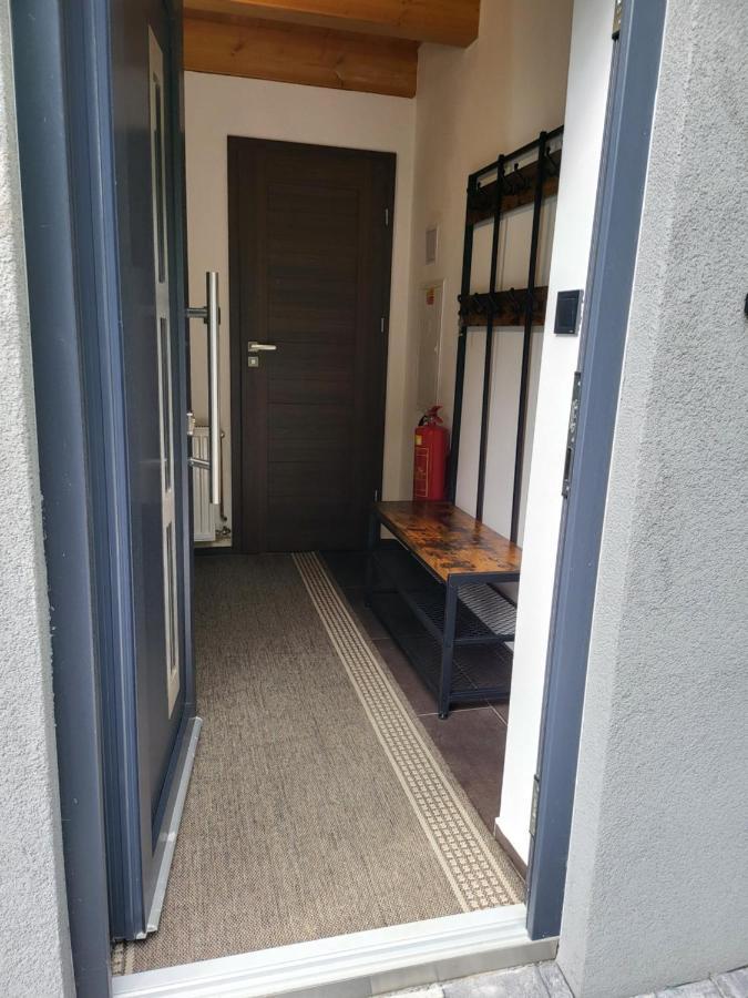 Privat Kras Villa Holstejn Buitenkant foto